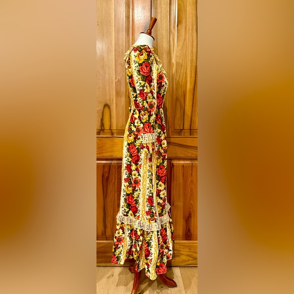 VTG 1960s Lorrie Deb, San Francisco Lace/Floral Ruffled Maxi Prairie Dress EUC M - Picture 9 of 16